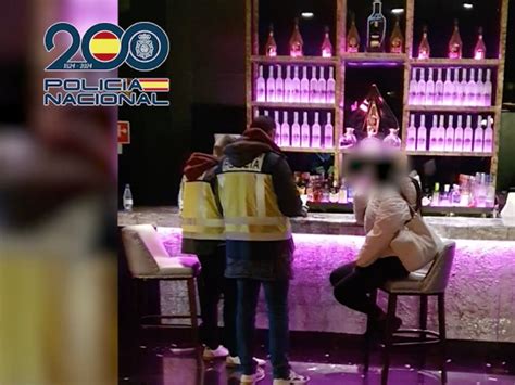 alto valle chicas|Detenido el dueño de una discoteca de Madrid por explotar a .